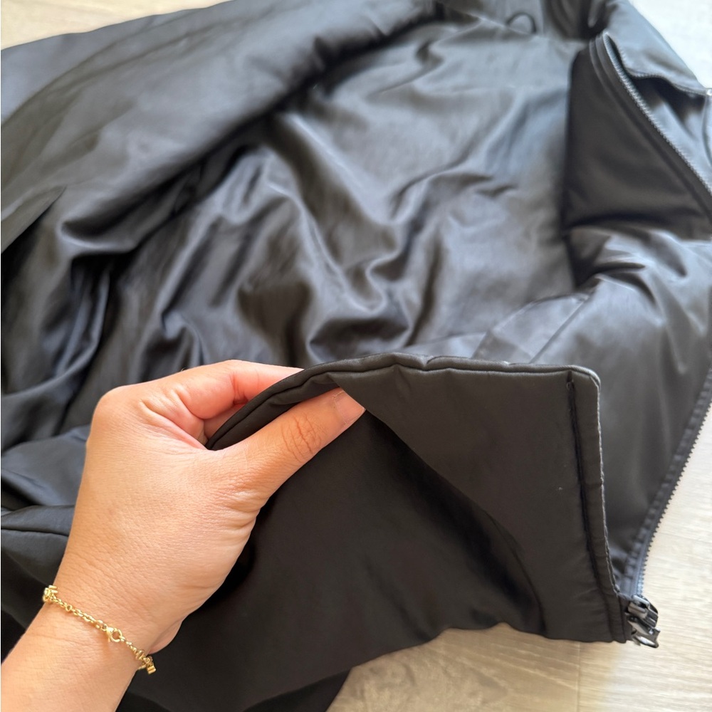 Mycra Pac Life Floral Textured Reversible A-Line Rain Coat Black/Black S/M - Picture 5 of 11